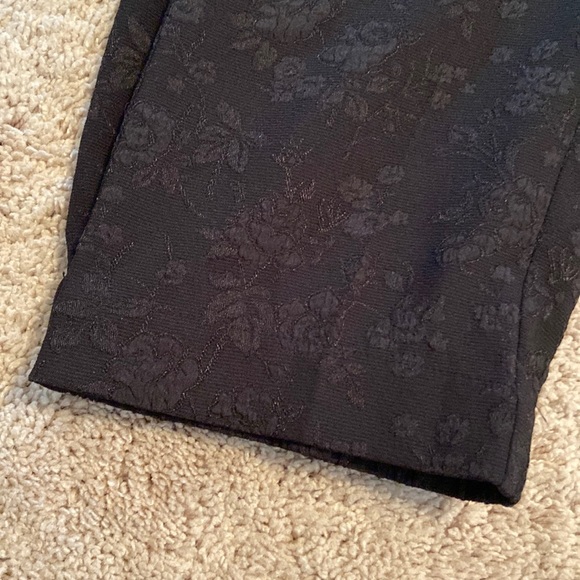 Guess Dress Pants Straight Leg Tappered Ankle - Picture 6 of 7